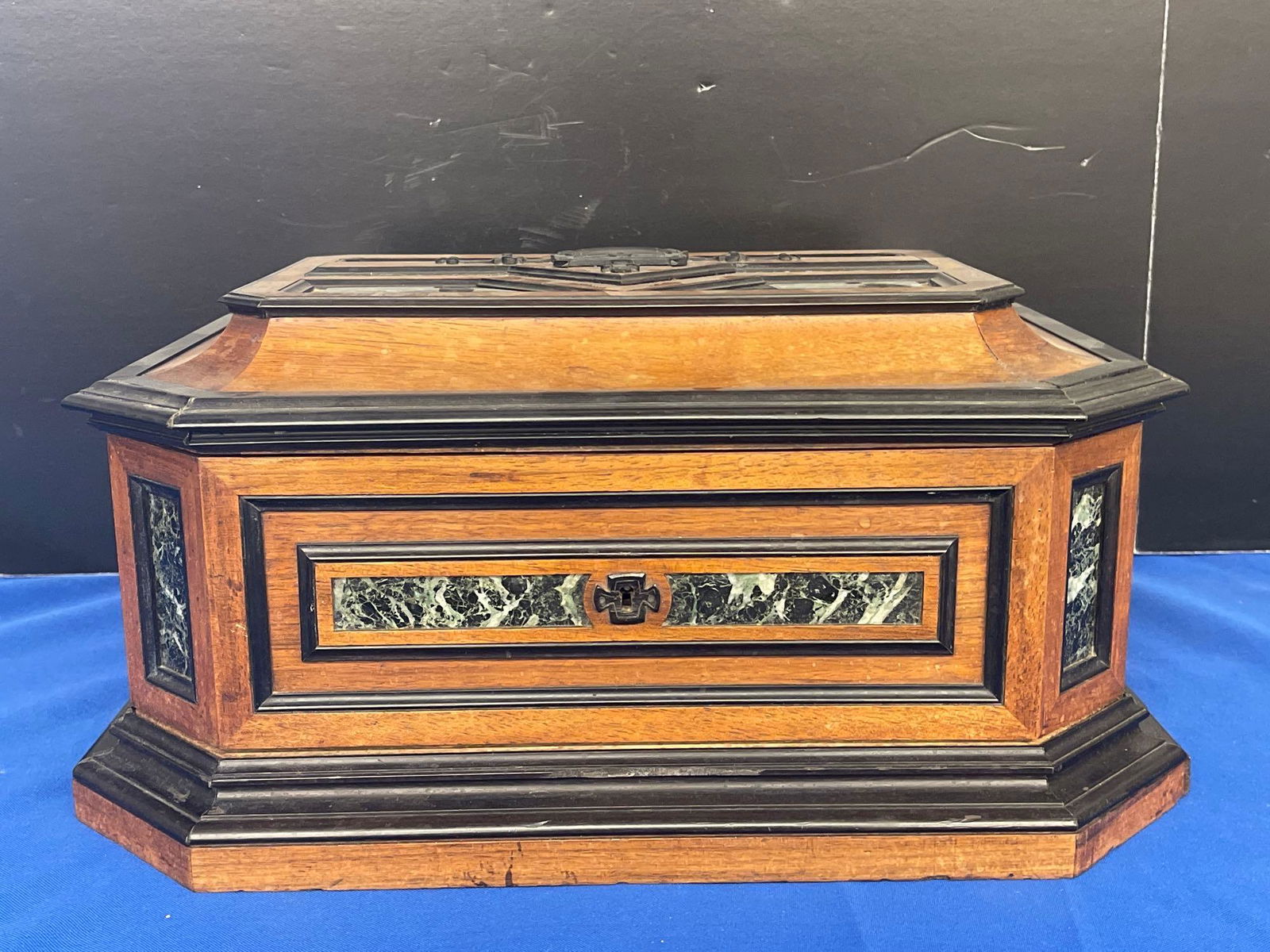 Maison Tahan Wood and Marble Table Box (1 of 7)