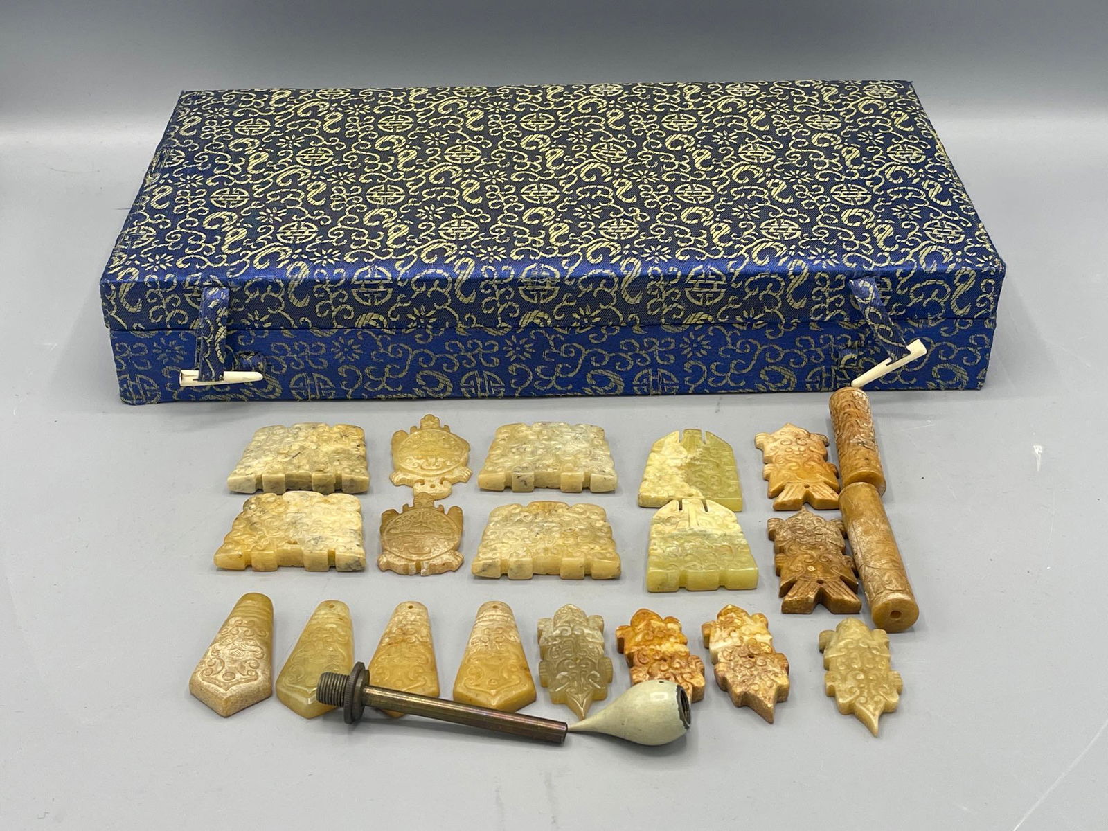 20 Hardstone Articles (1 of 6)