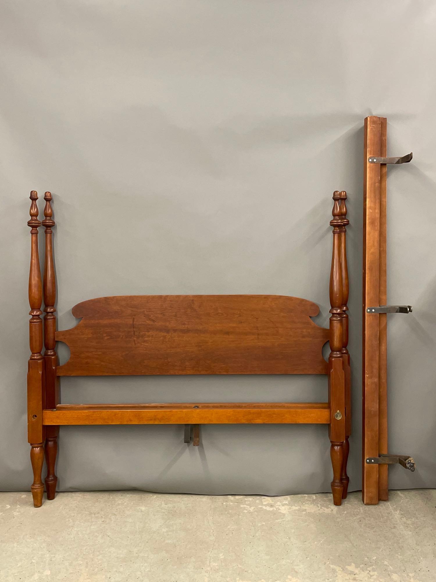 Eldred Wheeler Queen-size Poster Bed (1 of 5)