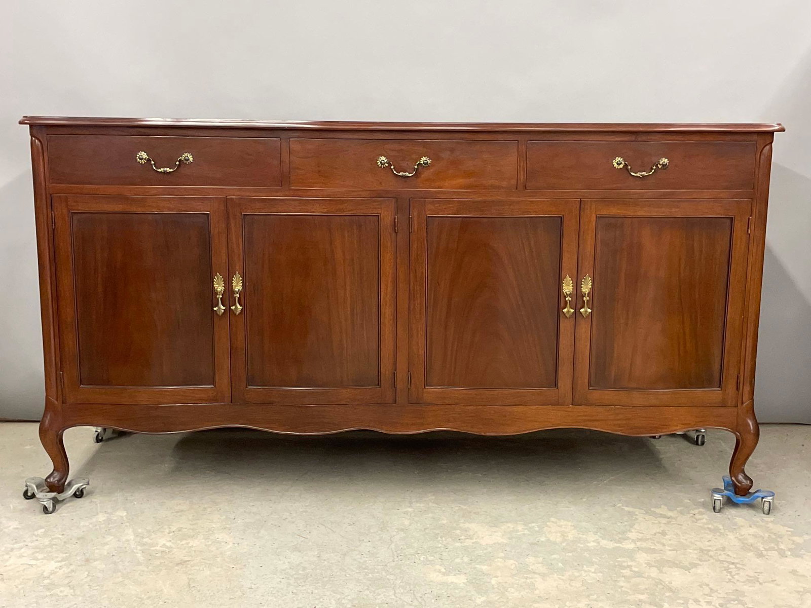 Louis XV-style Mahogany Credenza (1 of 7)