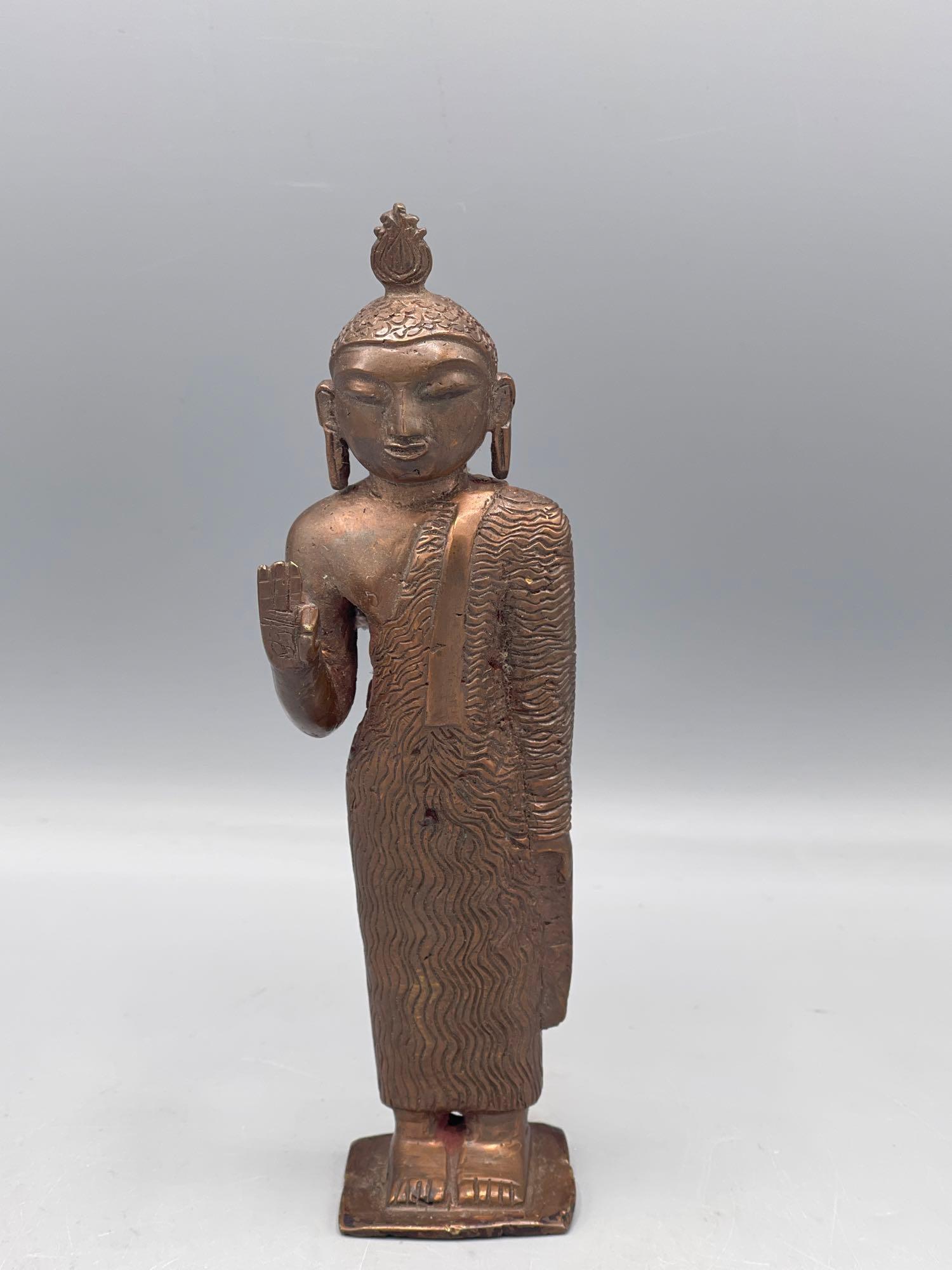 Sri Lankan Bronze Buddha (1 of 6)