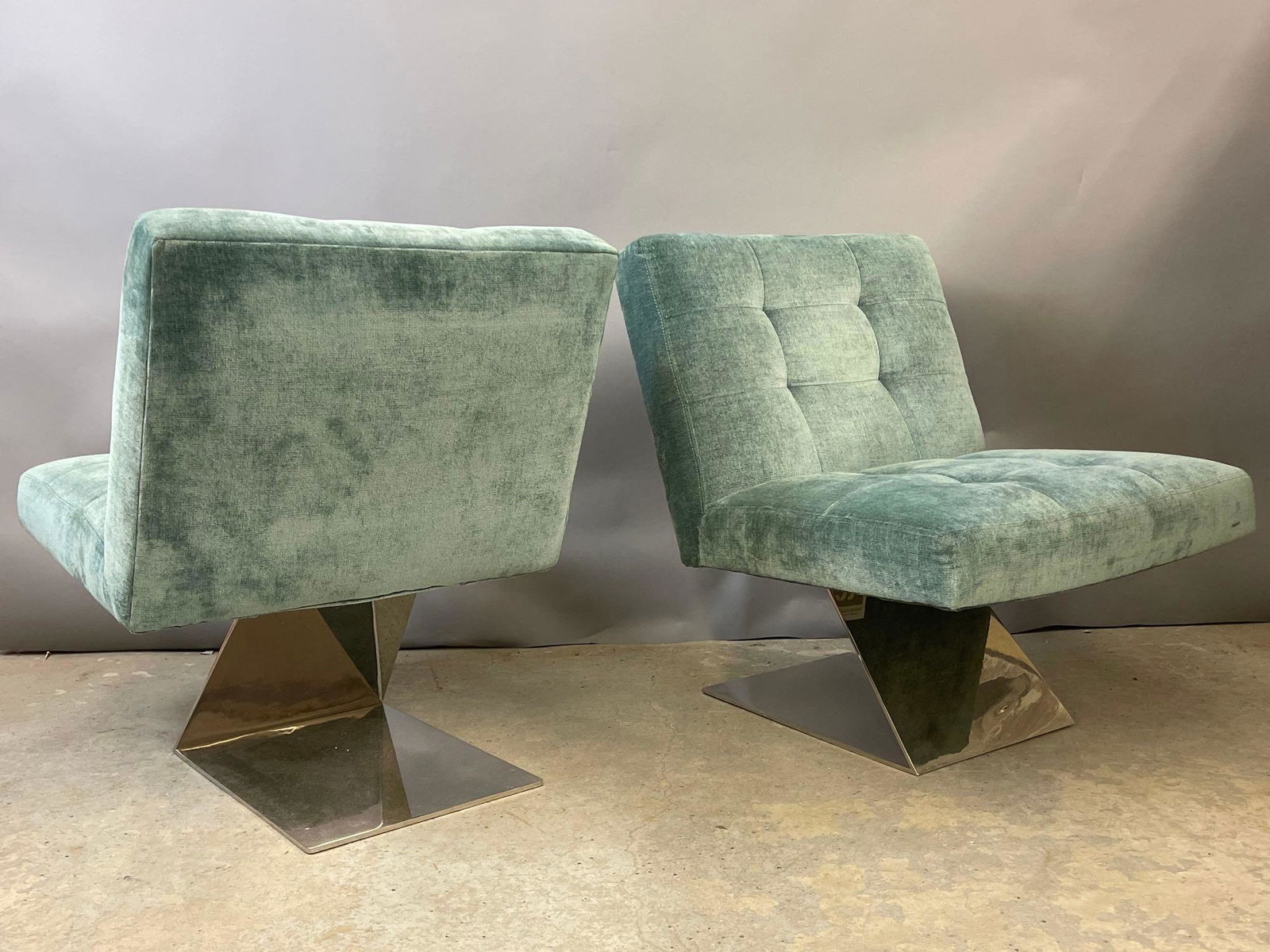 Pair of Thayer Coggin Z Chairs (1 of 6)