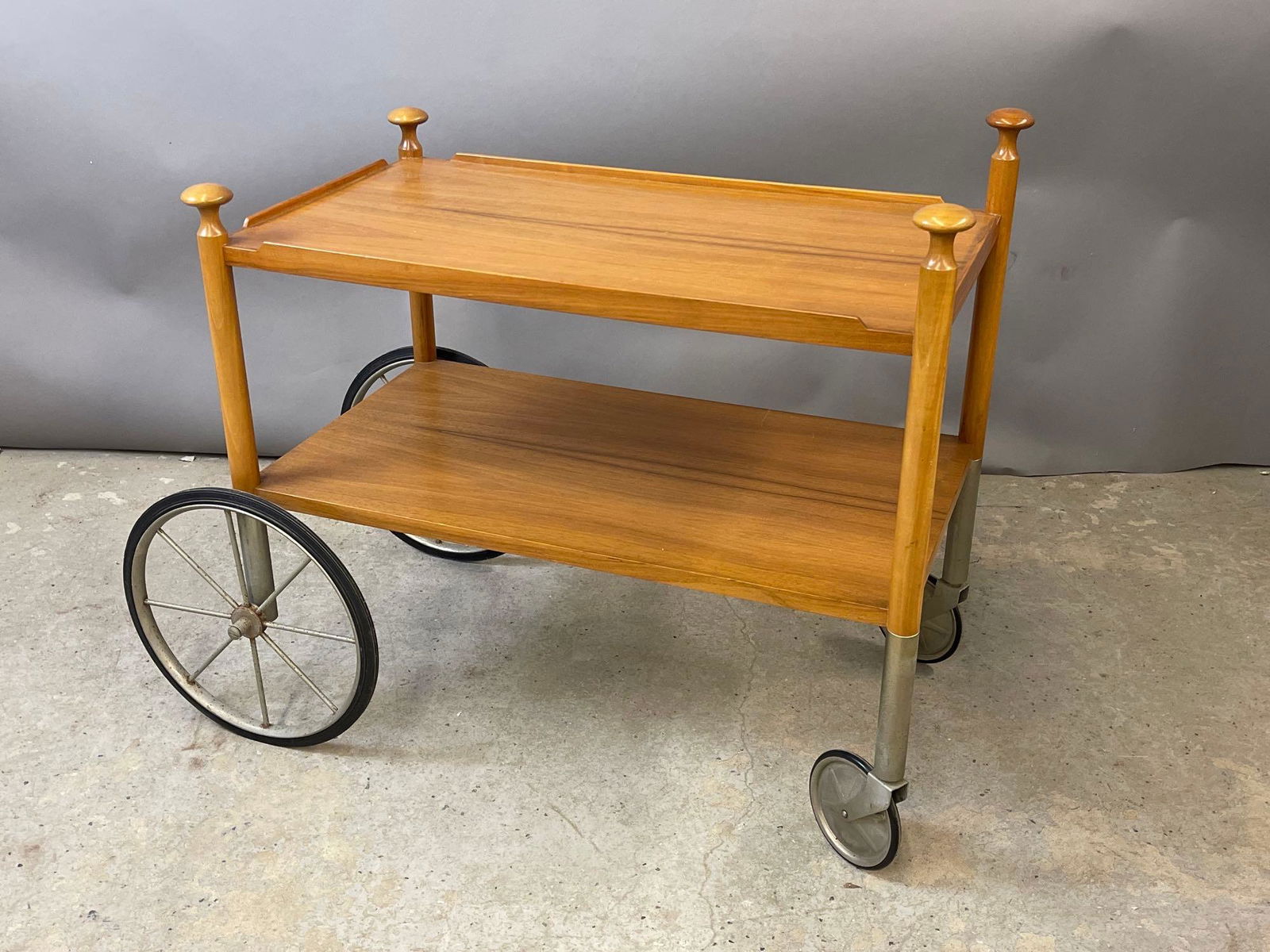 Walter Wirz Tea Trolley (1 of 6)