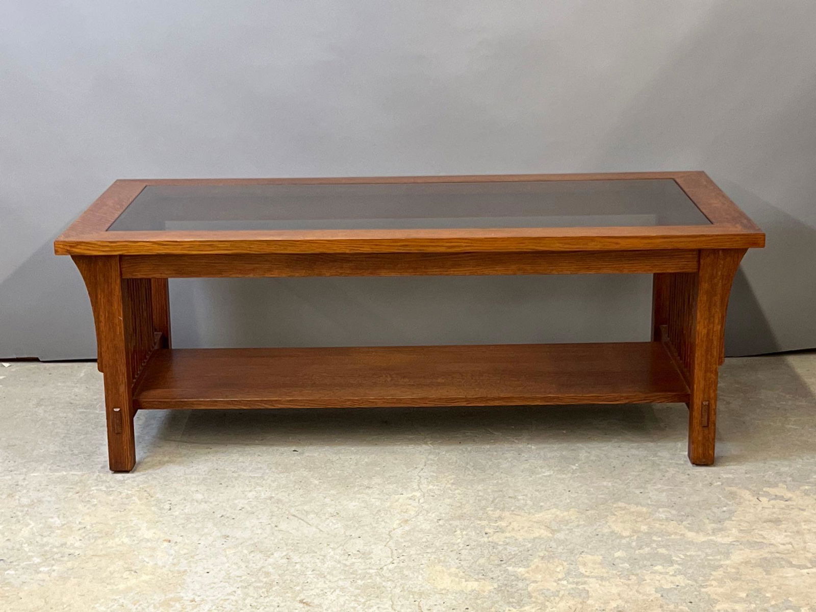 Stickley Oak Cocktail Table (1 of 6)
