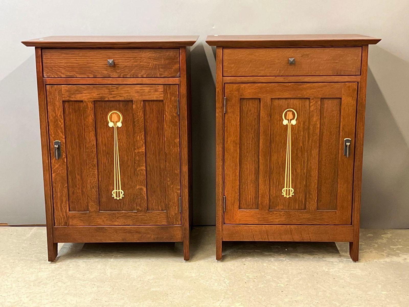 Pair of Stickley Oak Cabinet Nightstands (1 of 6)