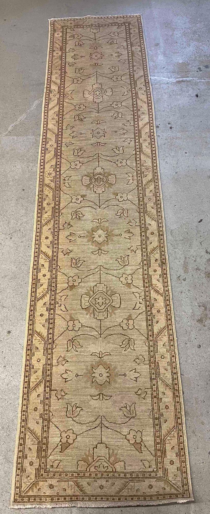 Cream Oukshak Runner, 11ft 9in x 2ft 8in (1 of 4)