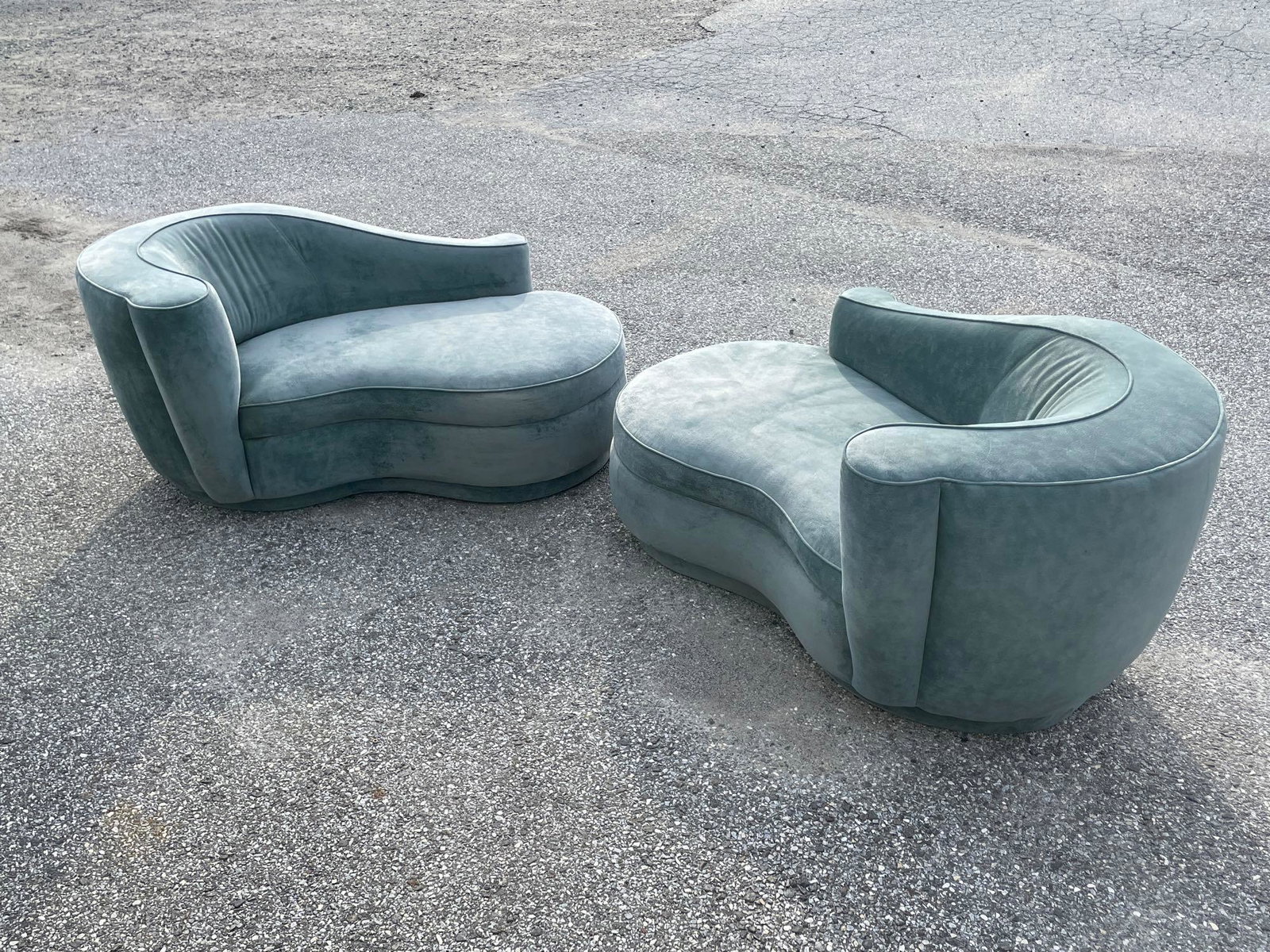 Pair of Kagan-style Cloud Settees (1 of 7)