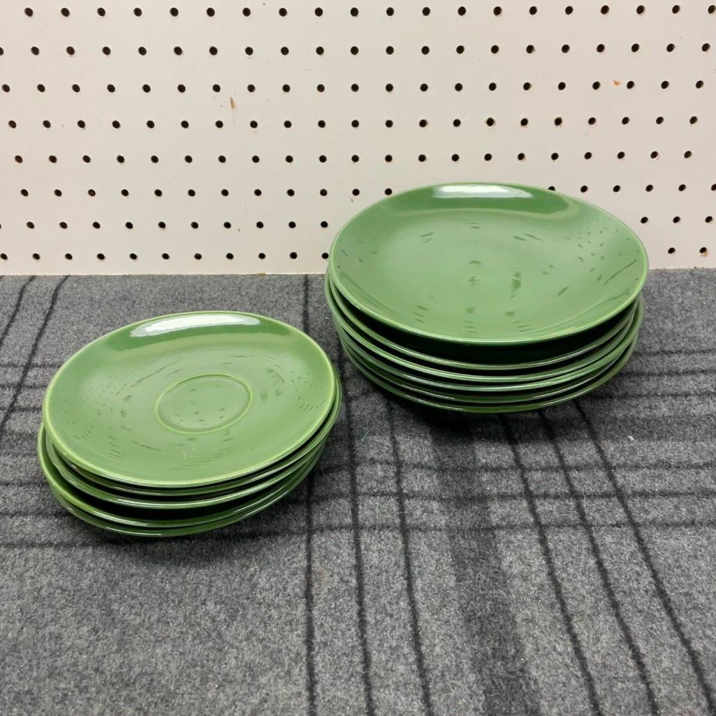 Eva Zeisel Town and Country Plate Set (1 of 6)