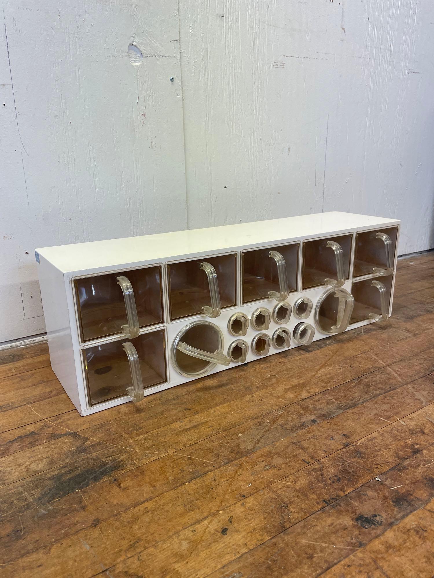 Arne Caarud EasyLux Storage Cabinet (1 of 17)