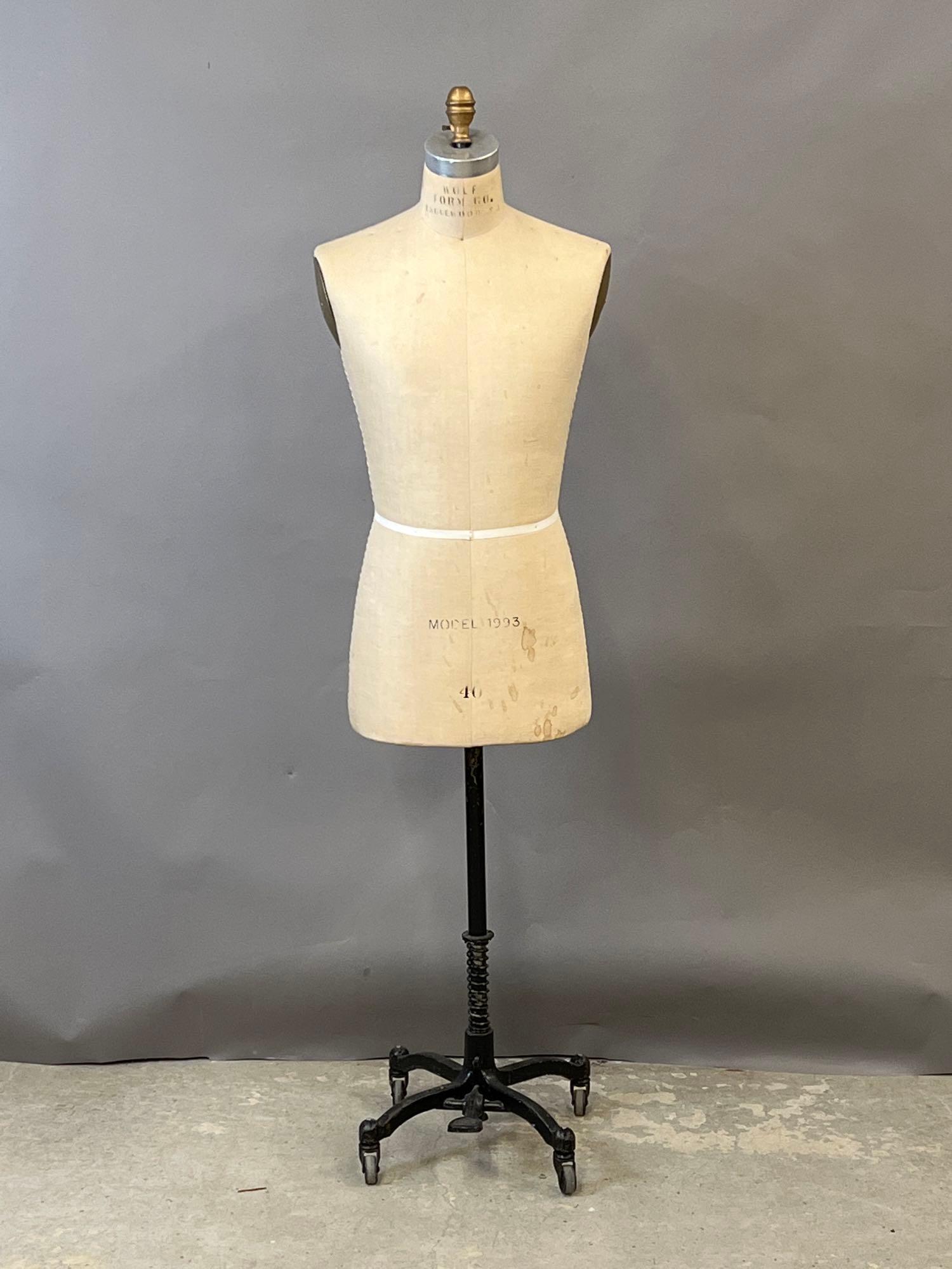 Wolf Model 1993 Dress Form (1 of 6)