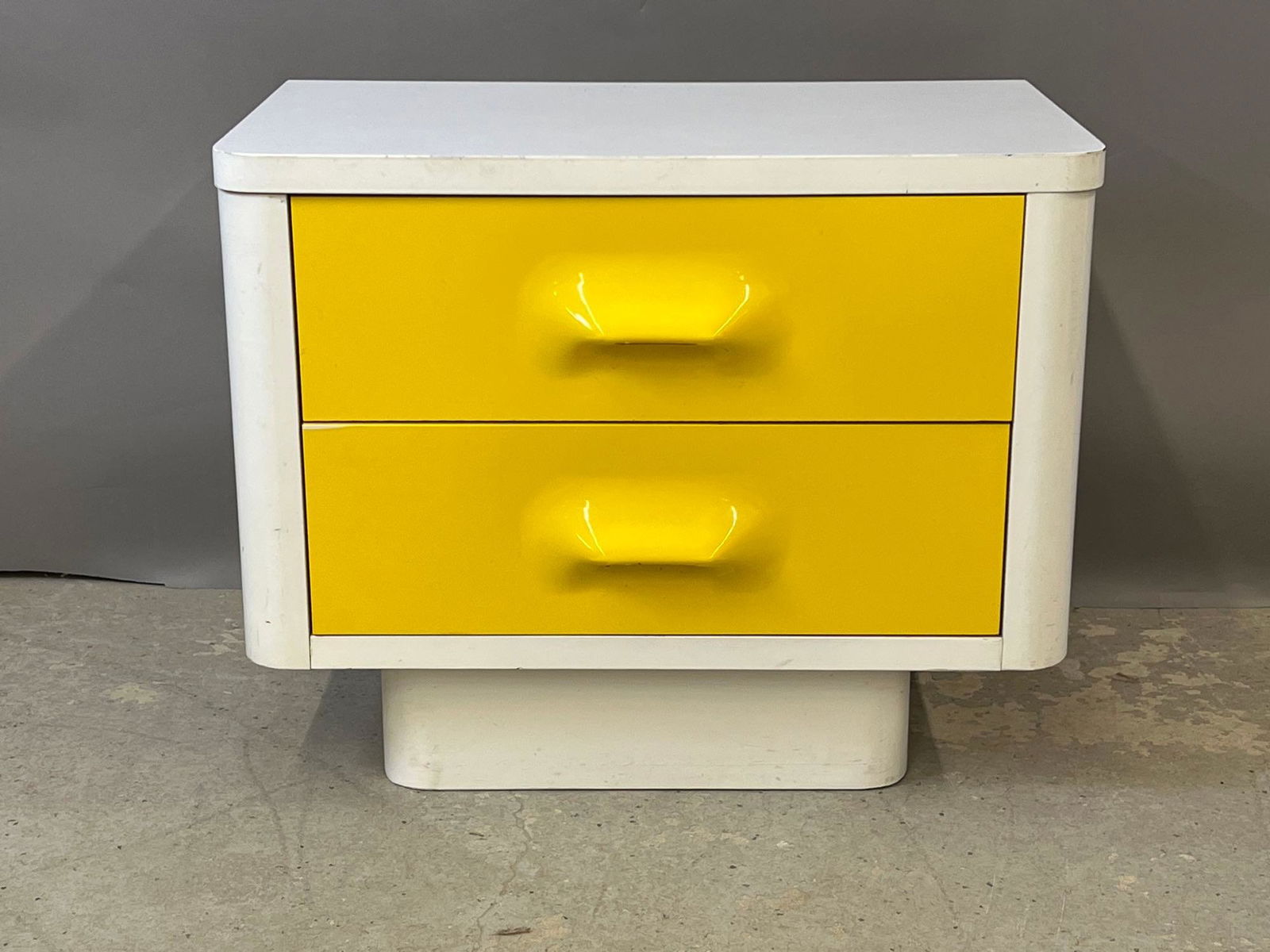 Broyhill Premier Space Age Nightstand (1 of 5)