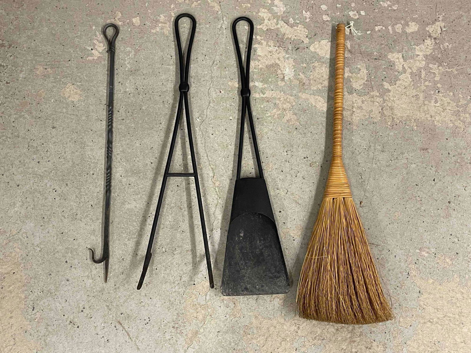 Midcentury Modern Fireplace Set (1 of 5)