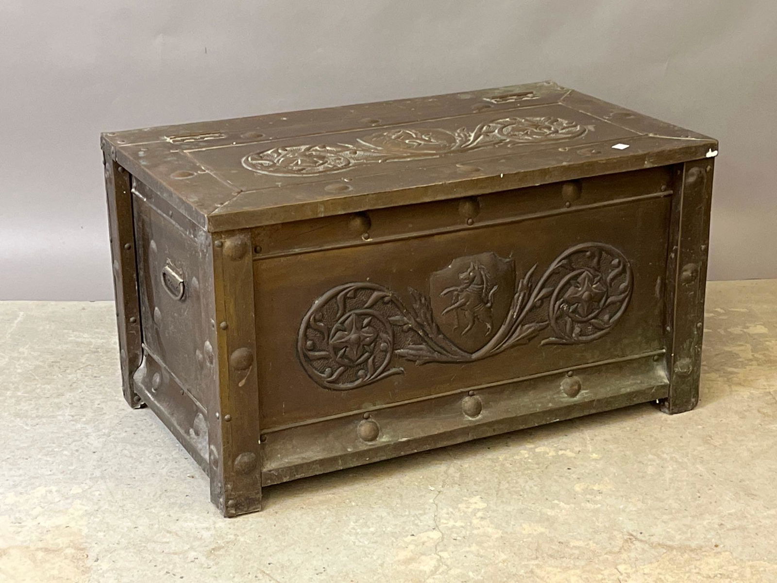 Victorian Brass-Clad Kindling Box (1 of 5)
