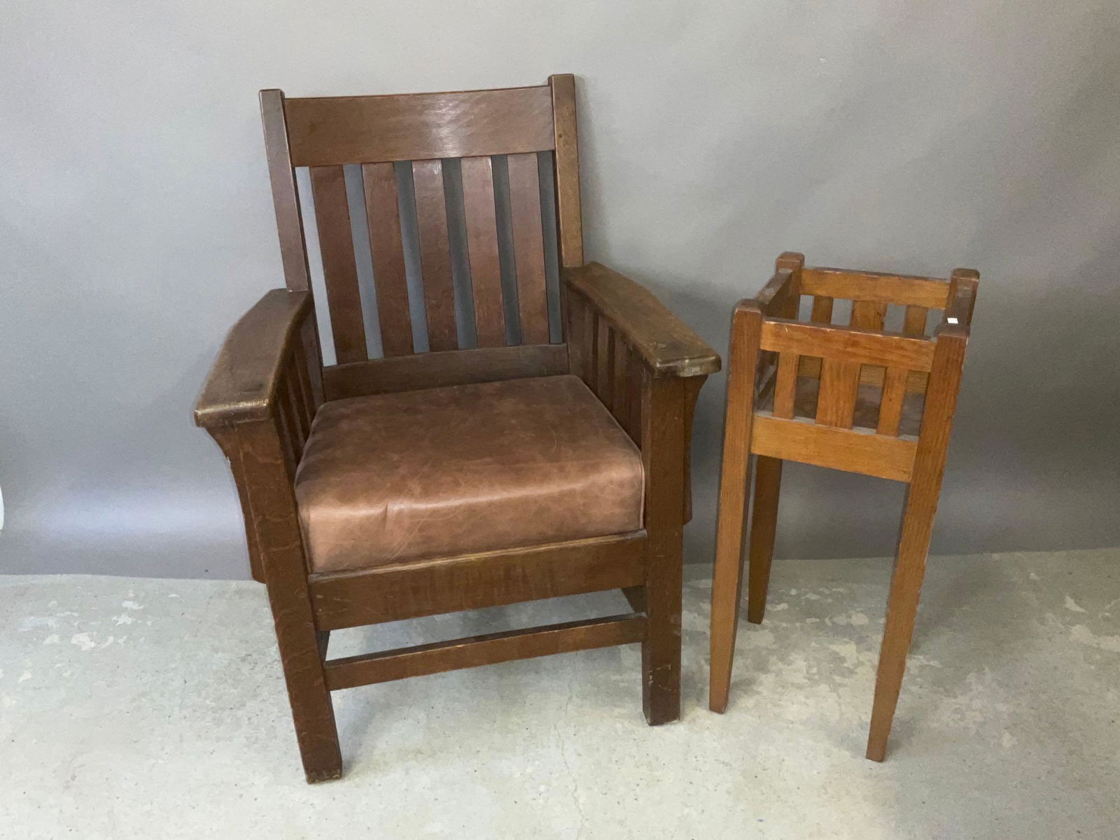 Mission Oak Chair and Plant Stand (1 of 11)