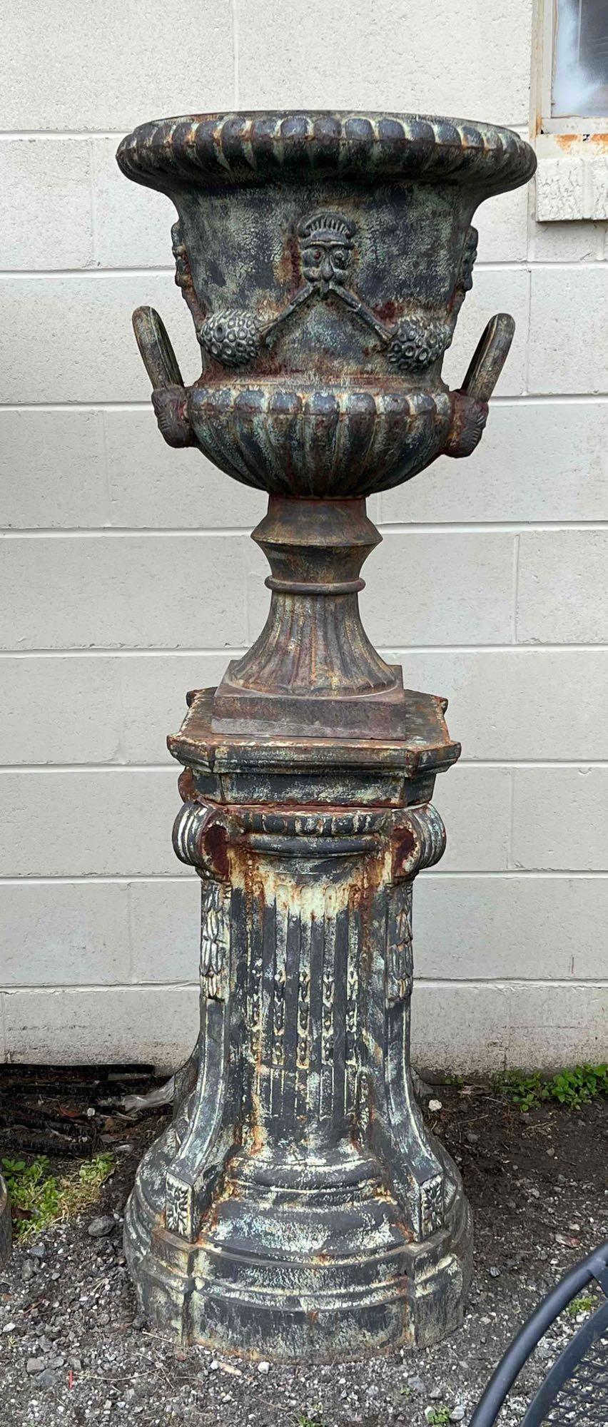 Cast Iron Garden Urn on Stand (1 of 5)