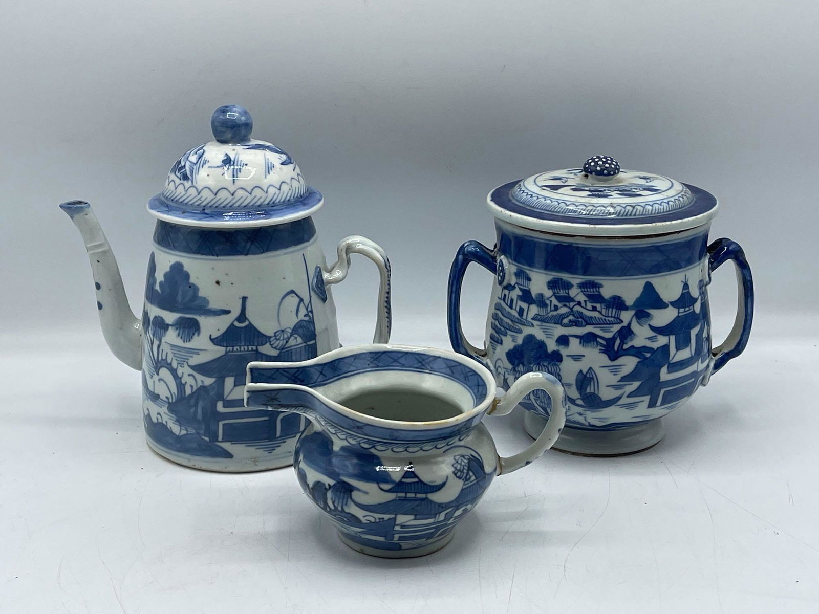 Three-Piece Canton Tea Set (1 of 10)