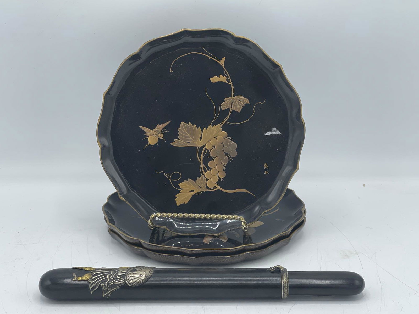 Four-piece Japanese Lacquerware Grouping (1 of 7)