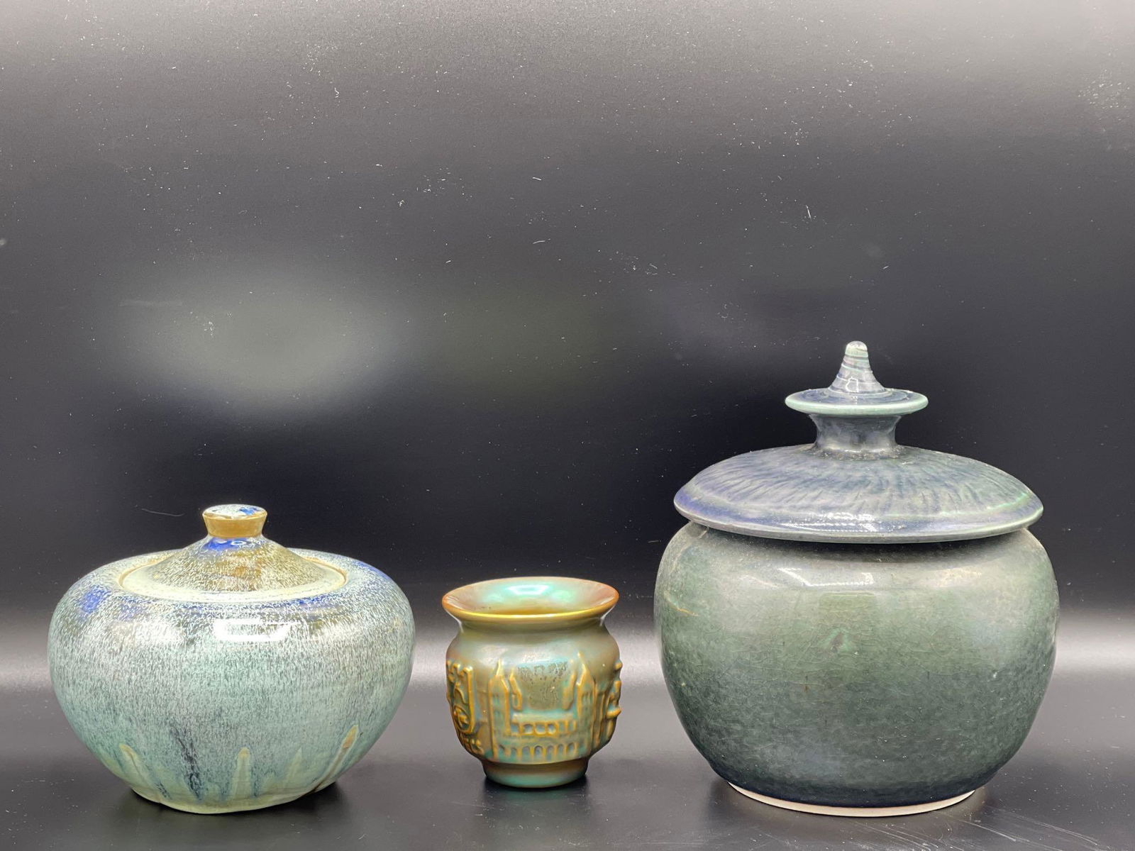 Three Pieces of Arts & Craft Pottery (1 of 10)