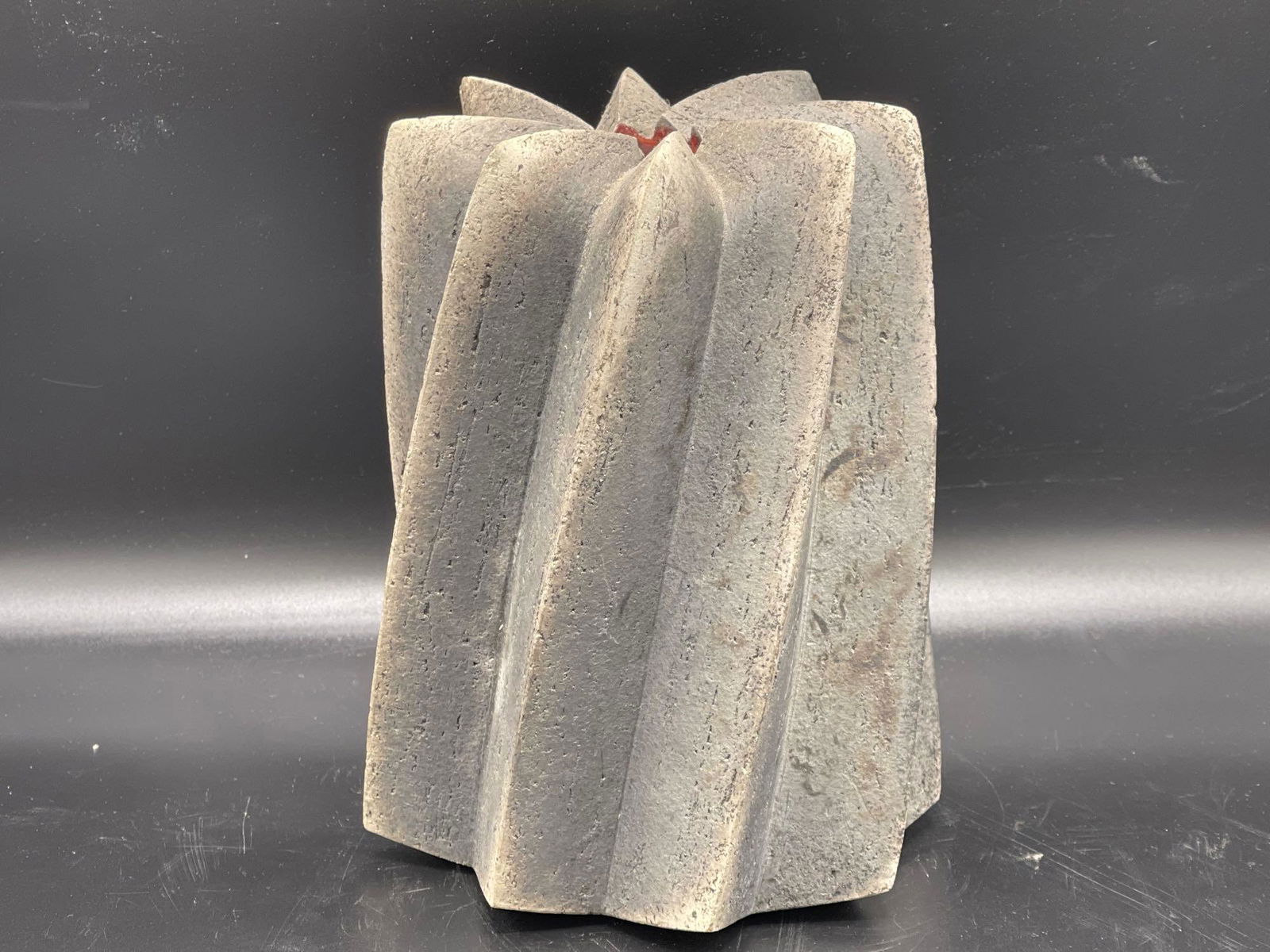 Joachim Lambrecht Raku Vase (1 of 4)