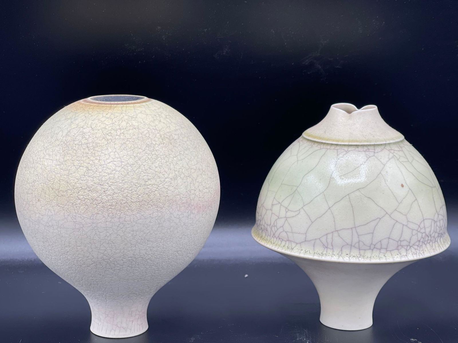 Two Geoffrey Swindel Vases (1 of 9)