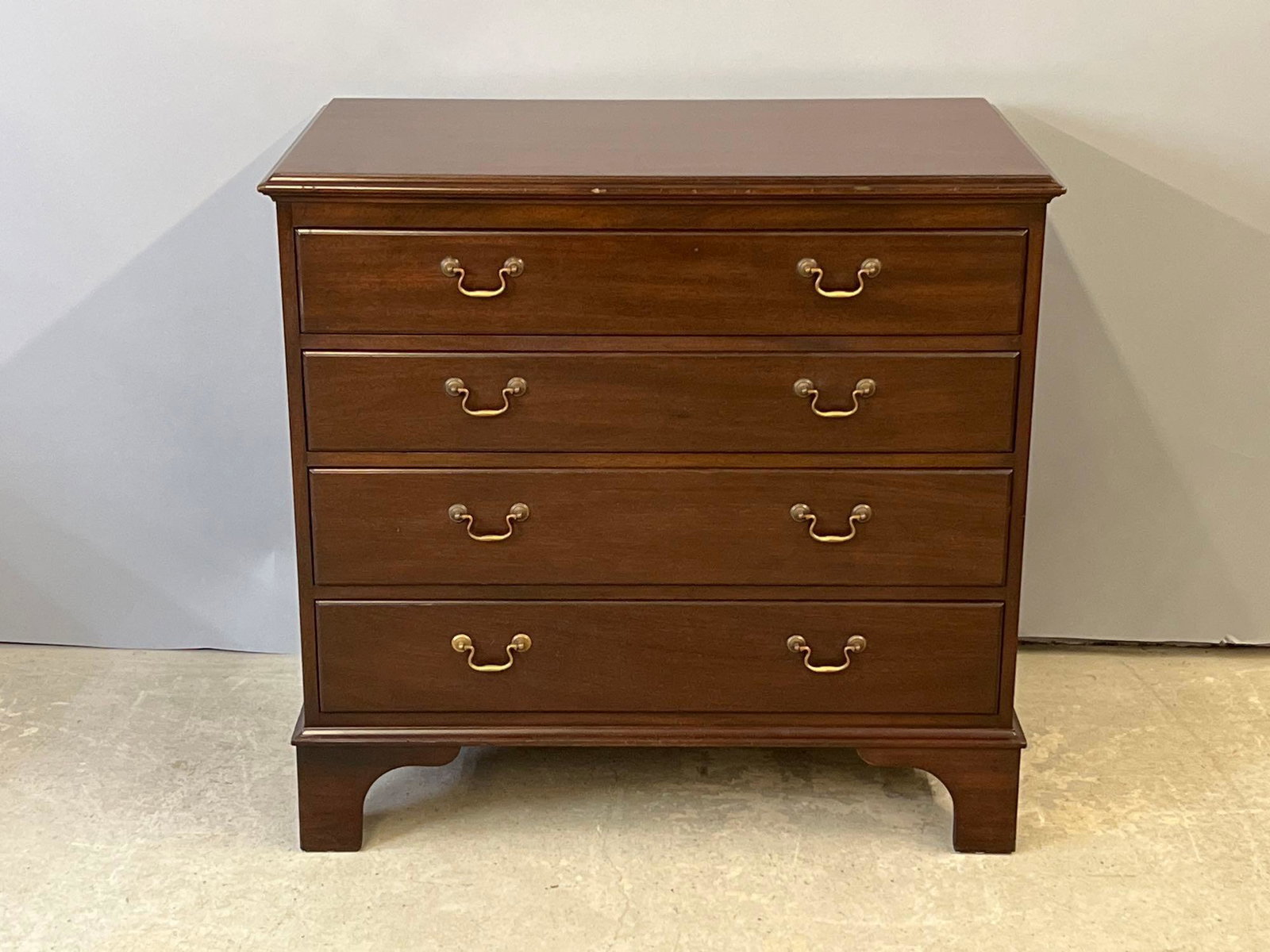 Kittinger Williamsburg Adaptation Mahogany Chest (1 of 5)