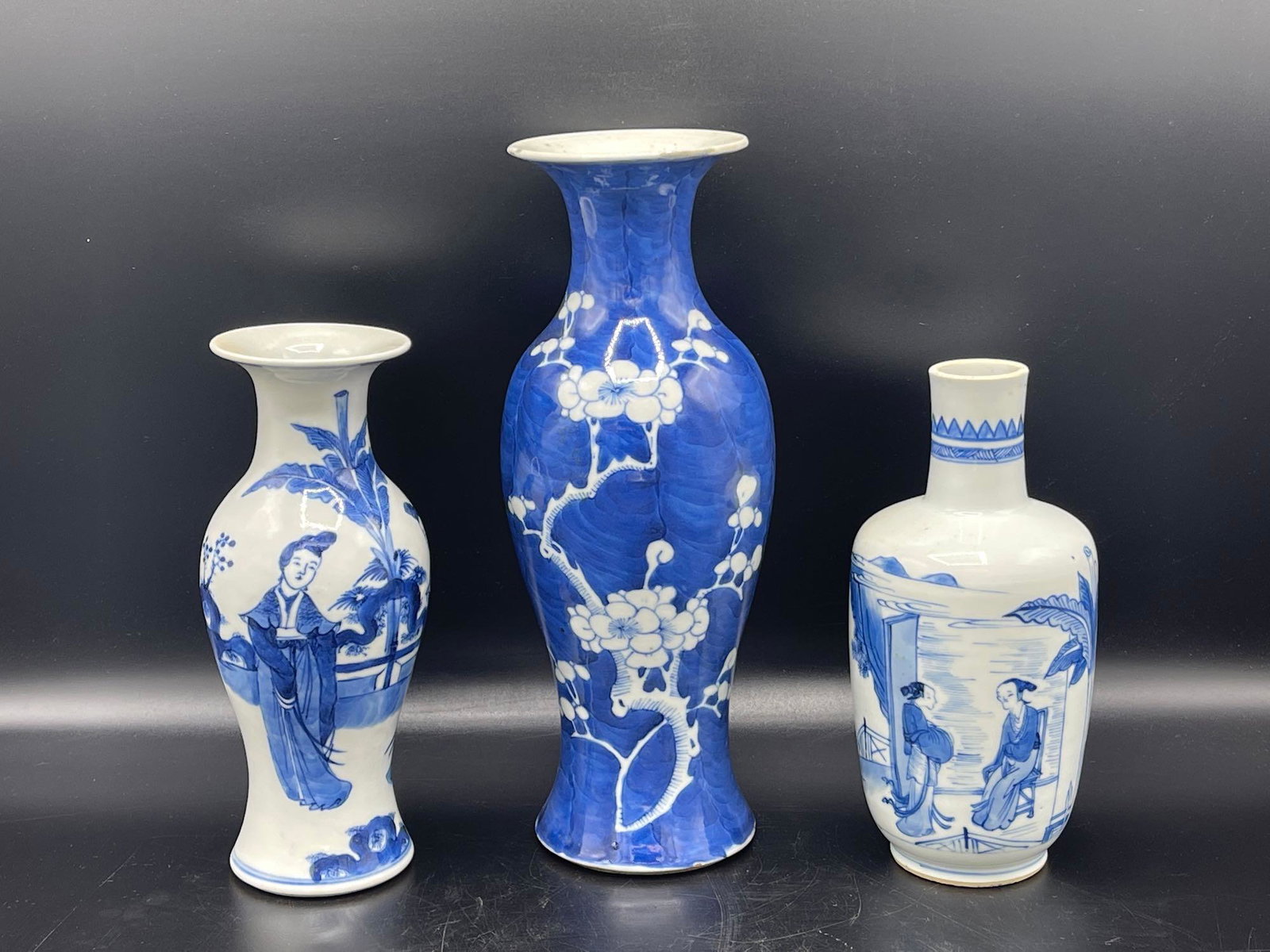 Three Chinese Blue & White Porcelain Vases (1 of 12)