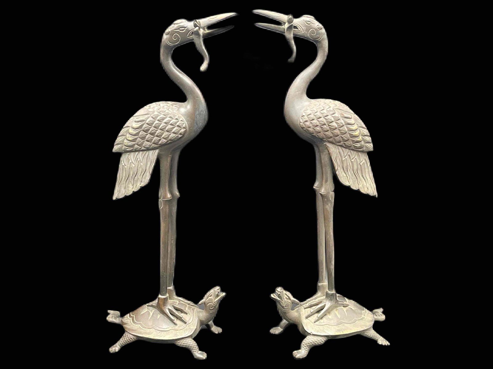 Two Chinese Bronze Cranes (1 of 4)