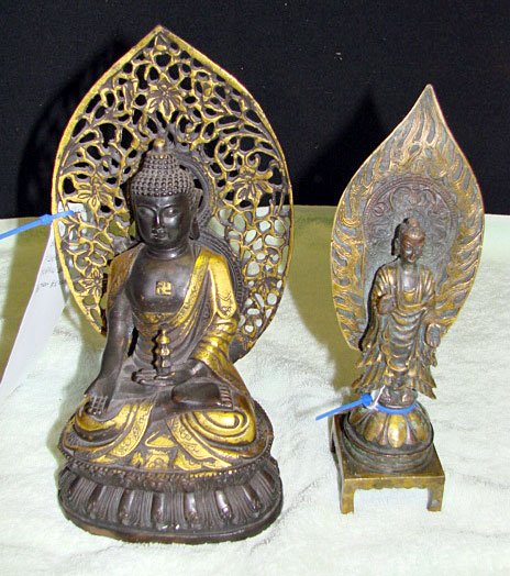 Lot of 2 Chinese Bronze Figures: Lot of 2 Chinese bronze figures: Teaching Buddha; Mandarin Dao Goddess. Tallest is 8.75", 5" wide.