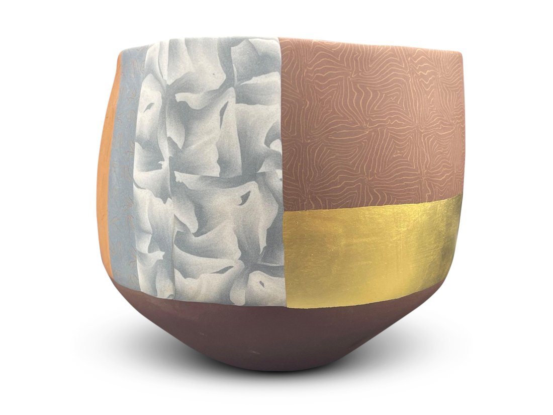 Thomas Hoadley Porcelain Bowl (1 of 5)