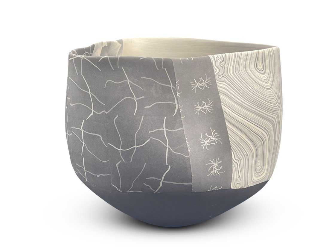 Thomas Hoadley Porcelain Bowl (1 of 5)