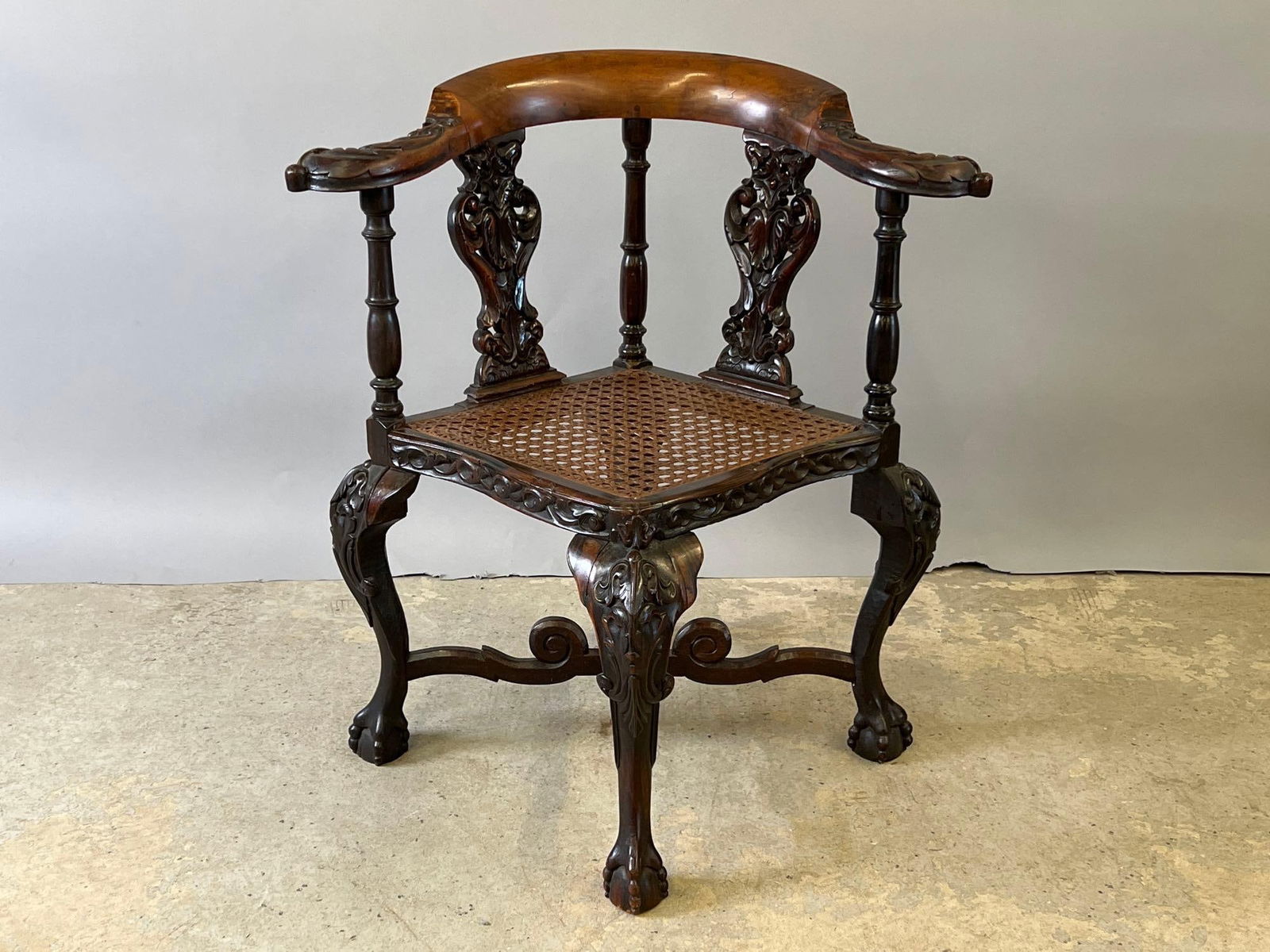 Chippendale Carved Corner Chair (1 of 10)