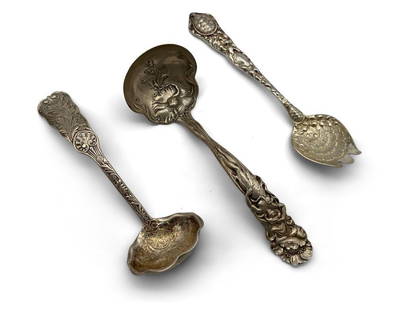 Three Pcs. of American Ornamental Sterling Silver: A grouping to include a scarce Gorham turtle spoon, an Alvin Raphael figural sauce ladle, and a Gorham sauce ladle with foliate and shell design. Longest: 6-1/2in. Approx. 5.42 ozt. total. | Philadelp