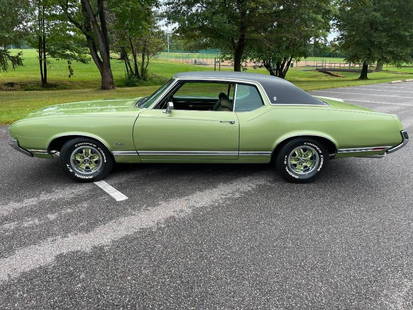 1971 Oldsmobile Cutlass Supreme: VIN: 342571G110858. Green exterior with green vinyl interior and black vinyl top. Engine with four-barrel carburetor; automatic transmission; power steering; power brakes (front disc brakes); aftermar