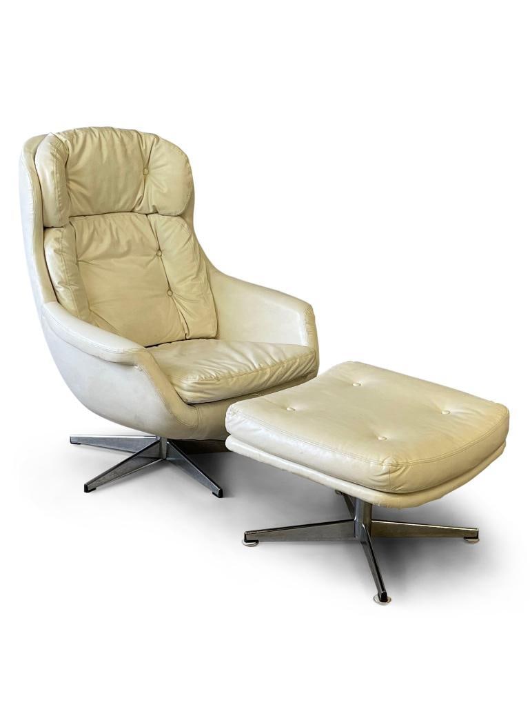 Selig Midcentury Modern Lounge Chair and Ottoman: A Selig white vinyl midcentury modern swivel lounge chair and ottoman on a chrome base. Chair: 40in tall x 32in wide x 28in deep. | Philadelphia Metro area delivery, NYC curbside delivery, and interna