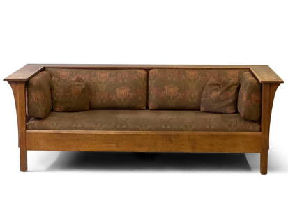 Stickley Oak Prairie Settle Sofa: A contemporary Stickley Arts & Crafts oak prairie settle sofa with spindle backs and sides. 29-1/2in tall x 84-1/2in wide x 37-1/2in deep. | Philadelphia Metro area delivery, NYC curbside delivery, an