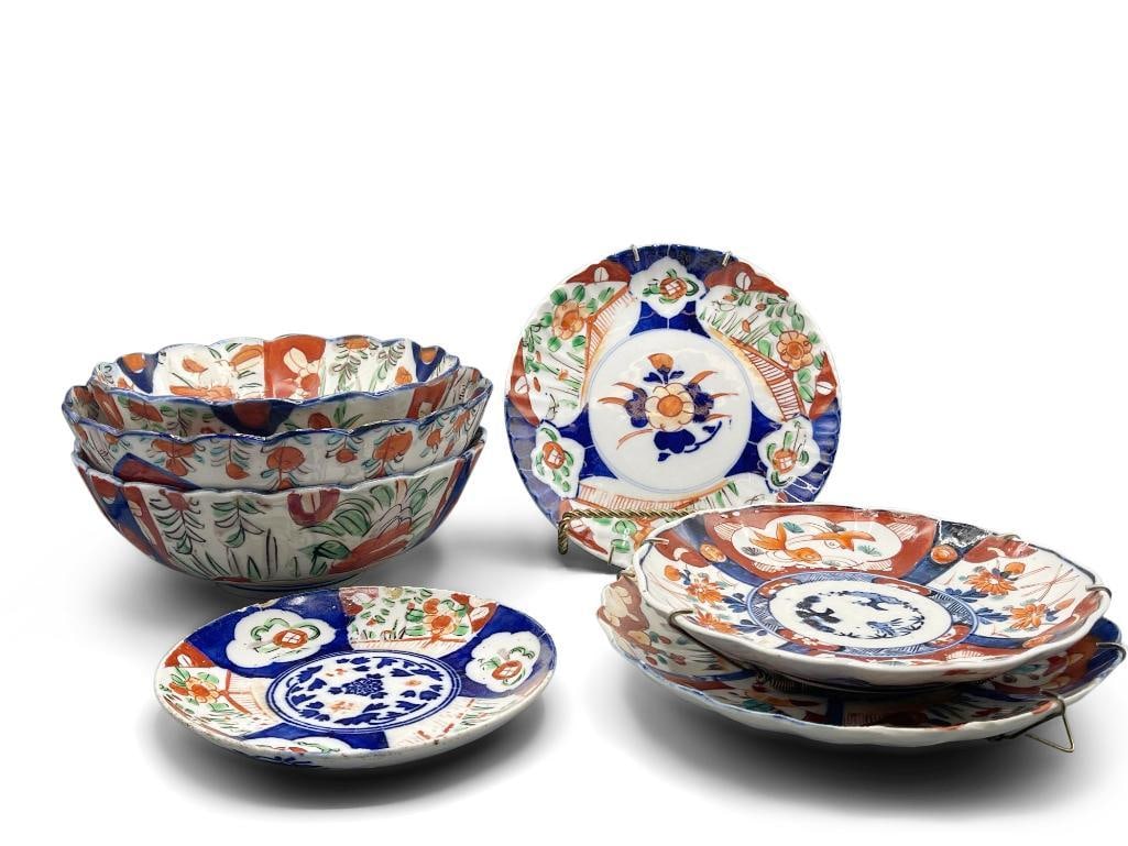 Seven Pieces of Japanese Imari Porcelain (1 of 10)