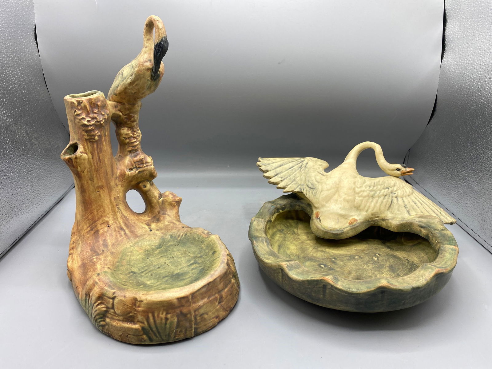 Weller Fish Bowl Stand and Swan Bowl (1 of 9)