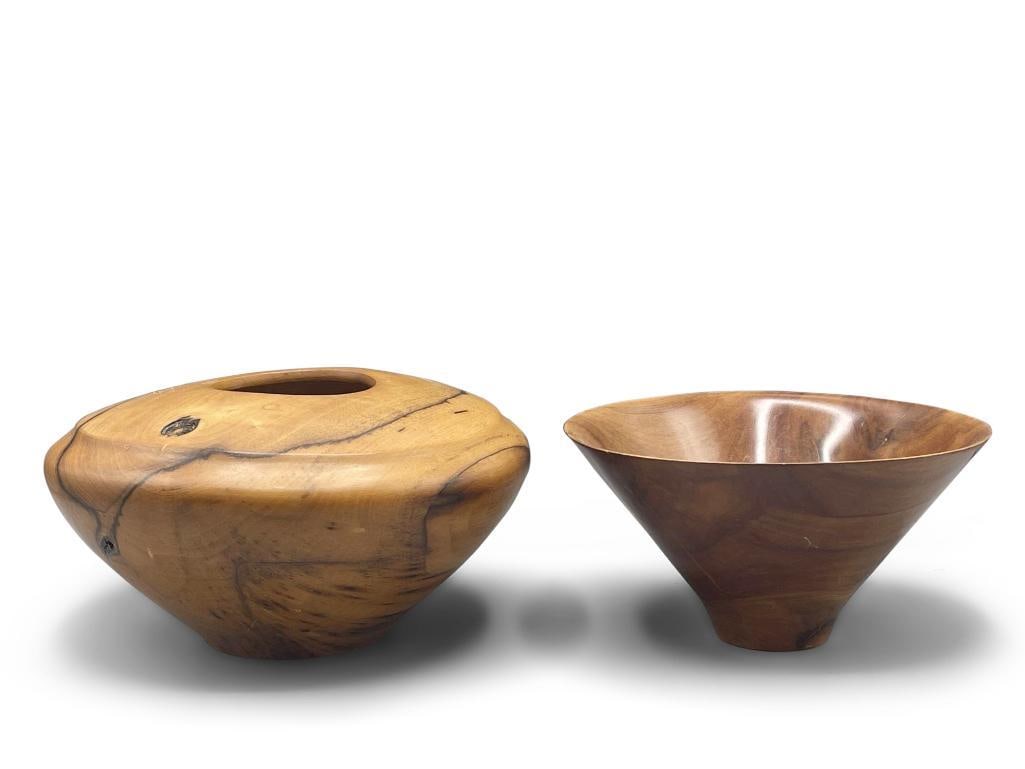 Two Studio Artisan Signed Wood Bowls (1 of 6)
