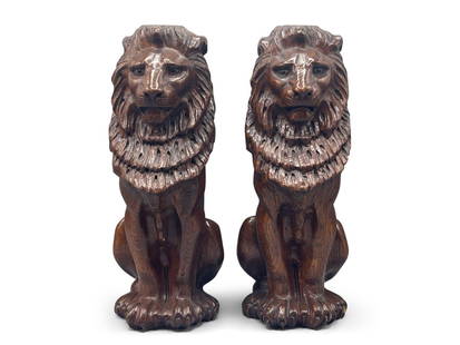 Pair of English Carved Oak Seated Lions: A pair of English carved oak seated lions. 12-1/2in tall x 4-1/2in wide. | Philadelphia Metro area delivery, NYC curbside delivery, and international third-party shipper information are all available