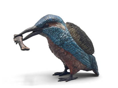 Austrian Bronze Kingfisher Sculpture: A cold painted Austrian bronze sculpture of Kingfisher bird caching fish, with horse hair back. Marked Gestalt on bottom. 4in tall x 5in wide. | Philadelphia Metro area delivery, NYC curbside delivery