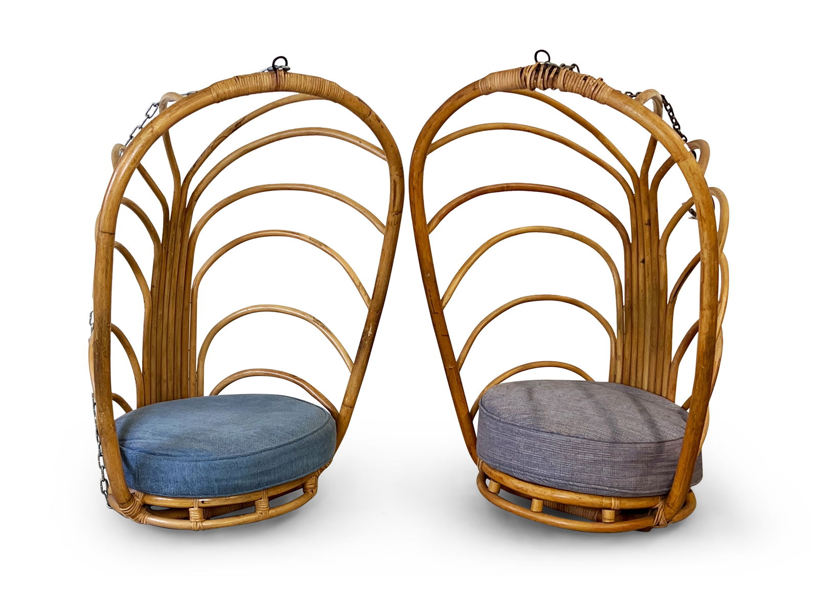 Pair of Midcentury Rattan Hanging Egg Chairs (1 of 6)