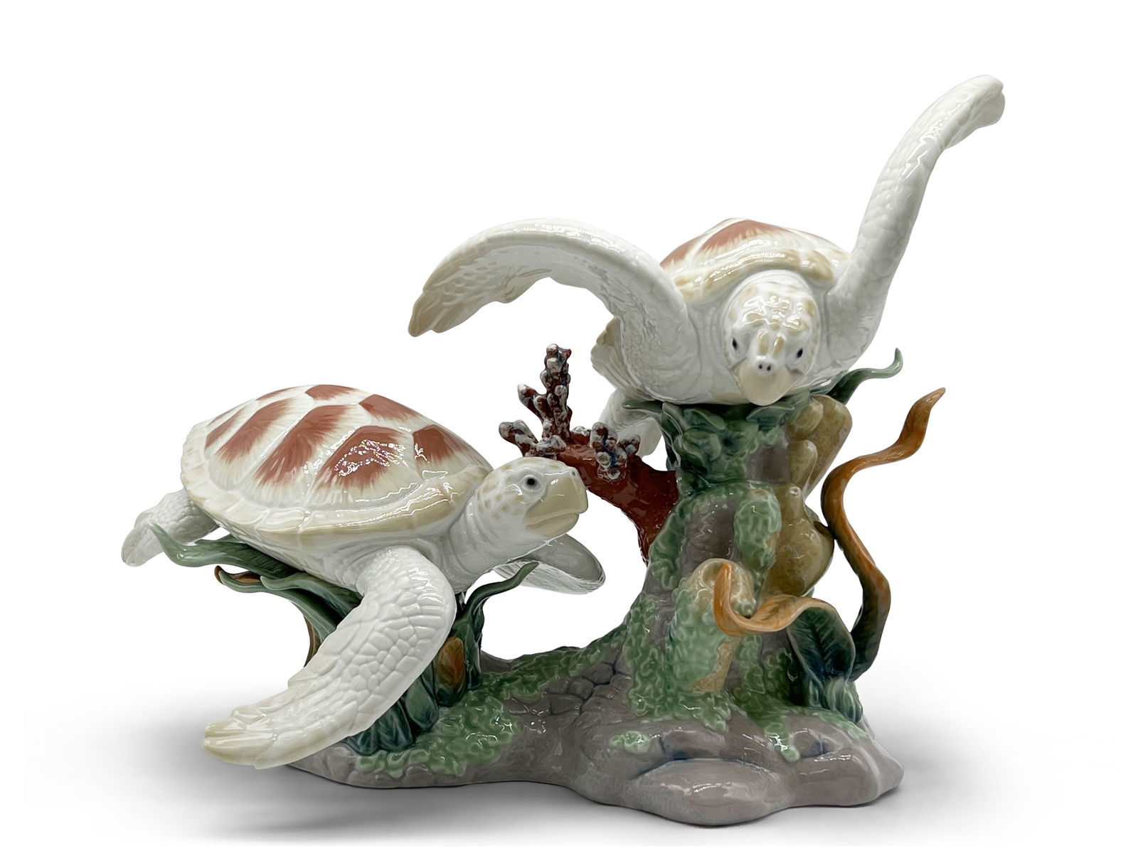 Lladro Porcelain Figure: Sea Turtles (1 of 6)
