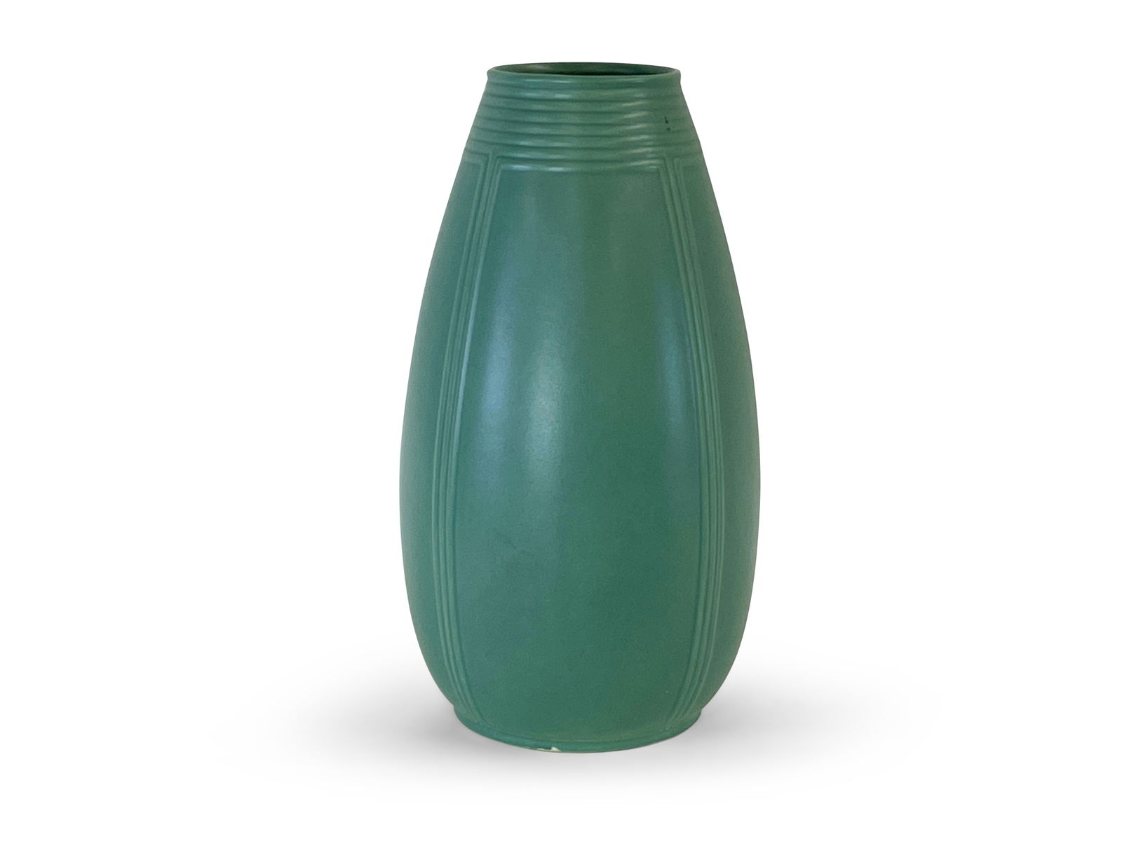 Contemporary TECO 252 Vase (1 of 3)
