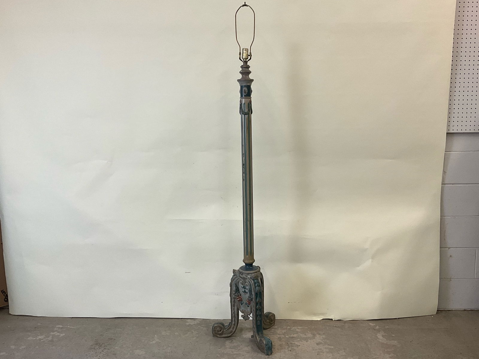 French-Style Painted Floor Lamp (1 of 5)