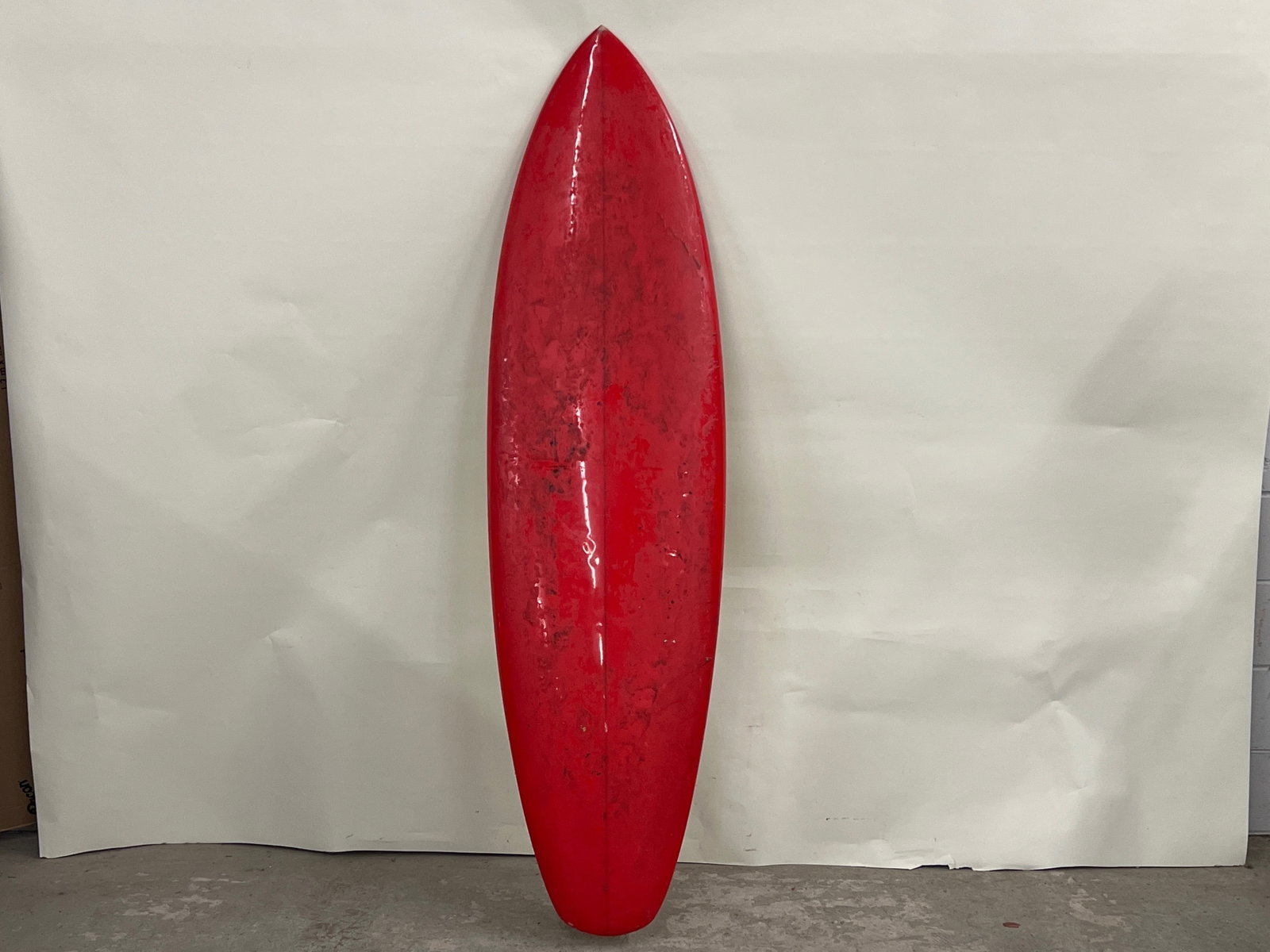 Vintage Jacob's Cougar Single-Fin Surfboard: A vintage Jacob's Cougar single-fin surfboard. 6ft 2in x 20 in. | Philadelphia Metro area delivery, NYC curbside delivery, and international third-party shipper information are all available on our we