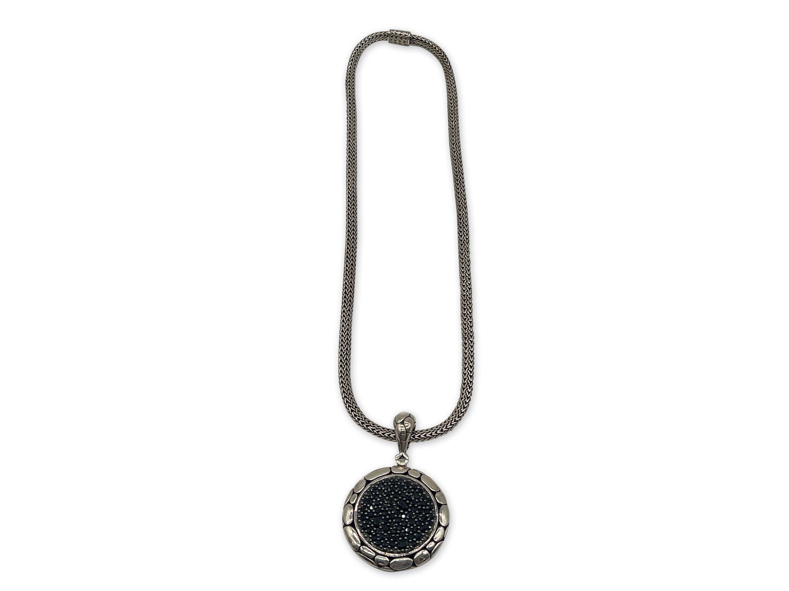 John Hardy Sterling and Black Sapphire Kali Necklace: A John Hardy Kali sterling silver and black sapphire pendant with mesh rope chain necklace. Pendant is signed and marked 925. Chain is also marked 925. Includes original dust cloth bag. Pendant: 1-1/2