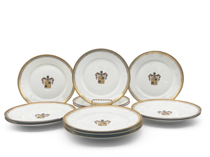 Faience Porcelaine Cristaux E Bourgeois Prix 12 E. Bourgeois Faience Gilt Crest Porcelain Plates