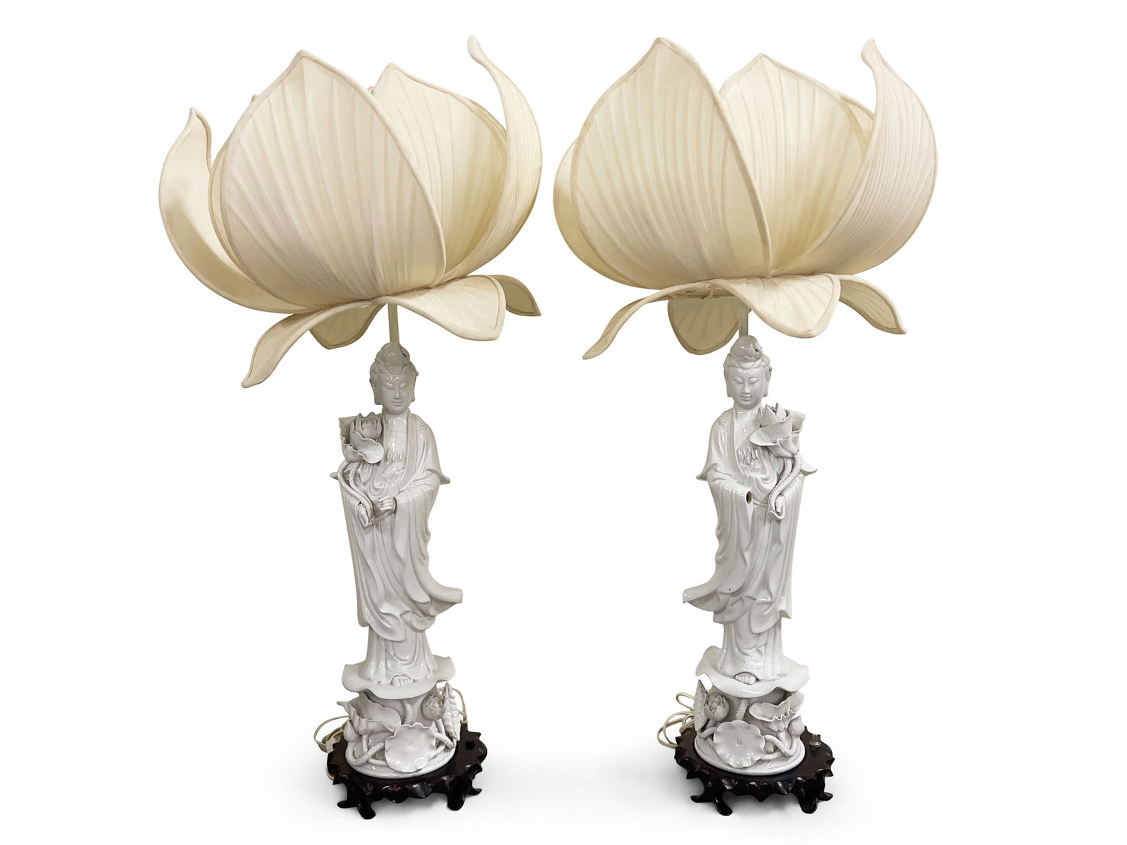 Two Blanc de Chine Guan Yin Lamps (1 of 6)