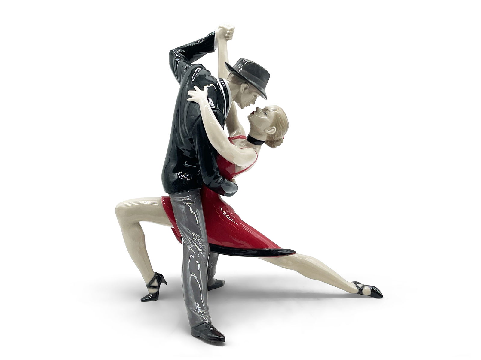 Lladro Passionate Tango Figurine (1 of 7)