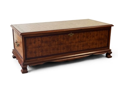 Georgian-style Burl Walnut Blanket Chest